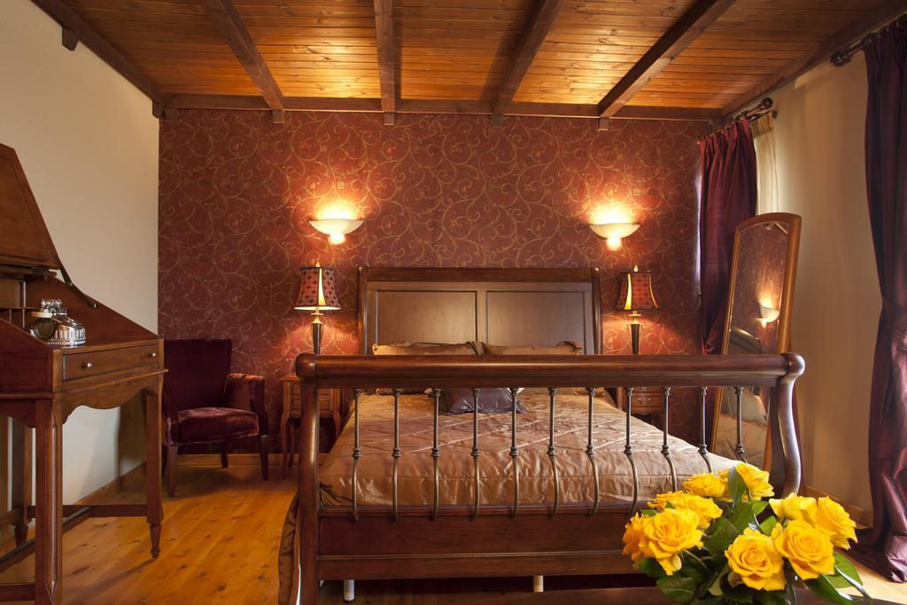 Refanidis Natural Luxury Hotel Ano Poroia Bilik gambar